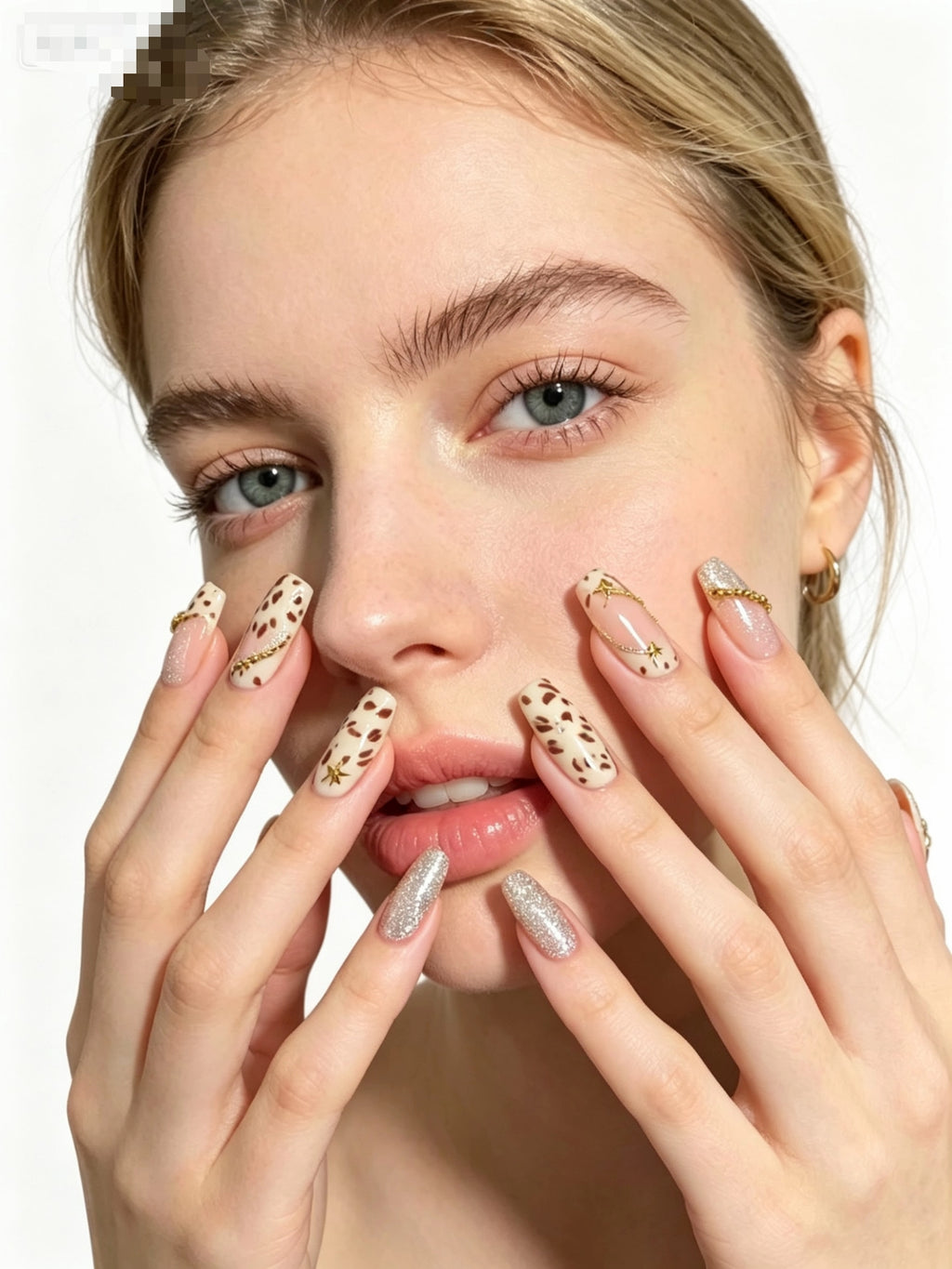 Cream Leopard Print Press On Nails | Luxury Gold Chain Decor False Nails